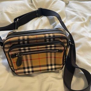 Burberry cross body bag